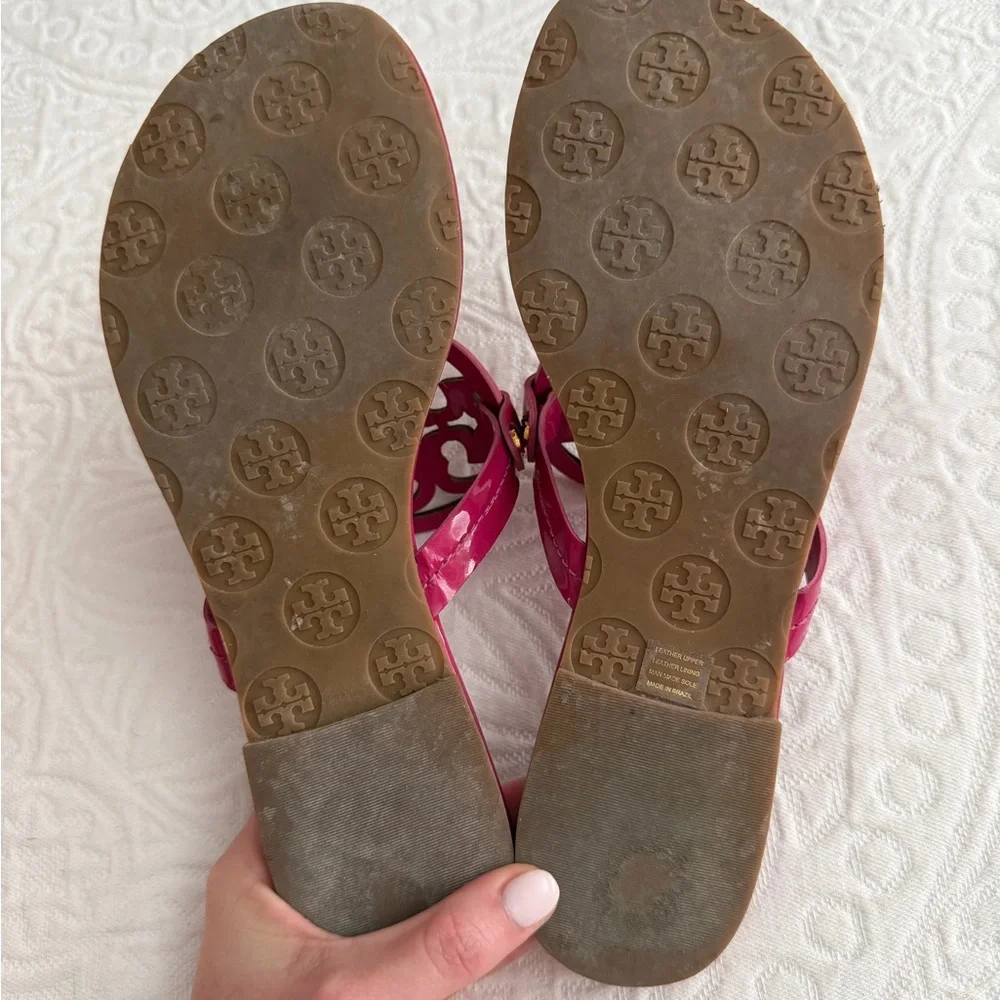 Tory Burch Miller Patent Leather Thong Sandals in hibiscus - Picture 3 of 4